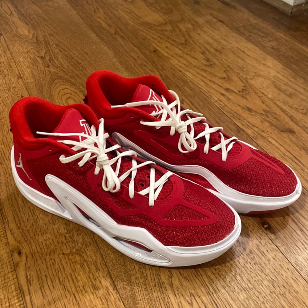 Air Jordan Jayson Tatum 1TB University Red And White